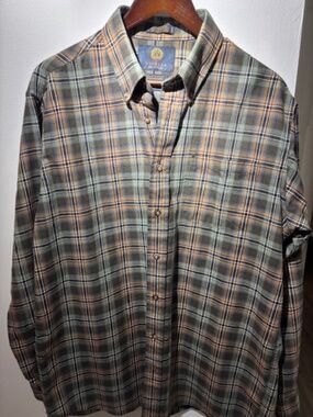 Viyella Men's Wool Button down Shirt - Large